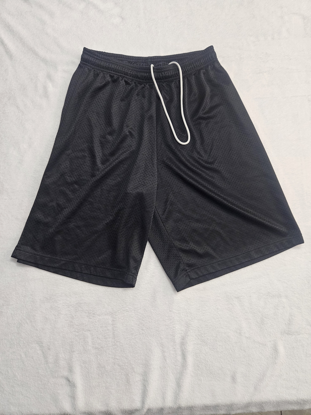 Source Unknown Black Athletic Mesh Shorts with White Drawstring